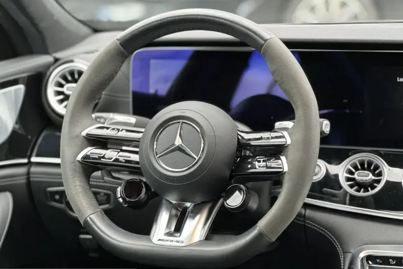 Mercedes-Benz AMG GT (Clasa GT) din 2023 cu 36.707 km - oferta MER241582 - foto 13