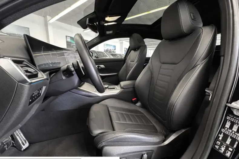 BMW 330 (Seria 3) din 2025 cu 19.800 km - oferta BMW241584 - foto 12