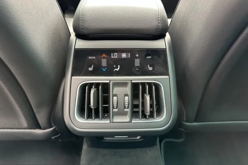 Maserati Grecale din 2023 cu 83.500 km - oferta MAS241587 - foto 20