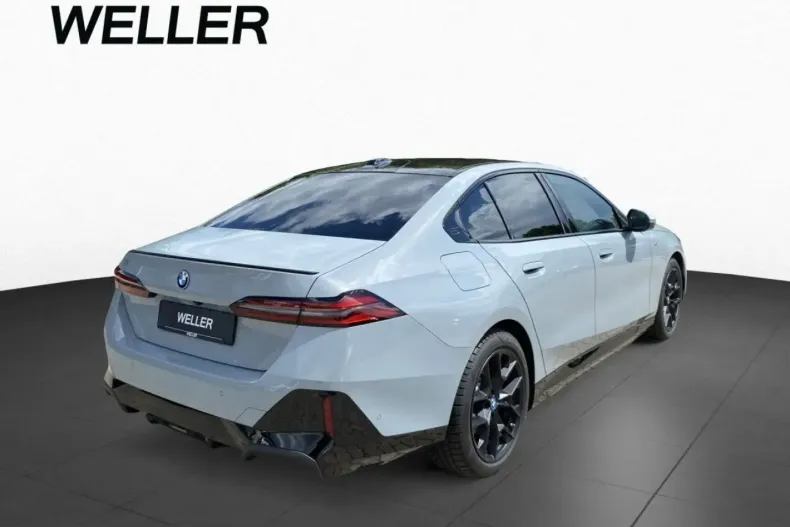 BMW i5 (Seria 5) din 2025 cu 22.437 km - oferta BMW241588 - foto 2