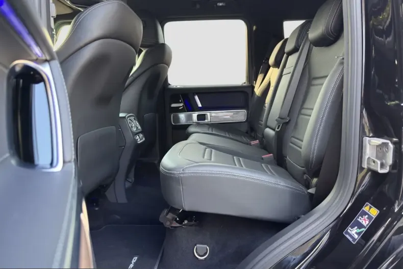 Mercedes-Benz G 450 (Clasa G) din 2025 cu 37.990 km - oferta MER241589 - foto 17
