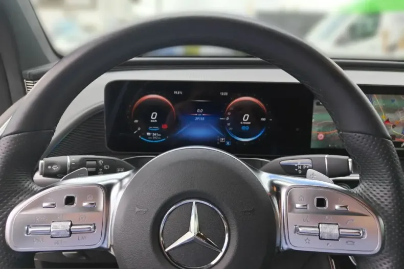 Mercedes-Benz EQC (Clasa GLC) din 2022 cu 39.500 km - oferta MER241590 - foto 8