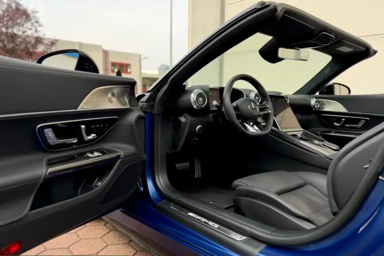 Mercedes-Benz SL 63 AMG (Clasa SL) din 2023 cu 27.700 km - oferta MER241591 - foto 15