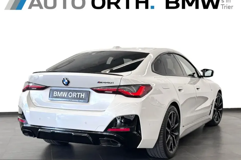 BMW M440 (Seria 4) din 2023 cu 26.500 km - oferta BMW241596 - foto 6