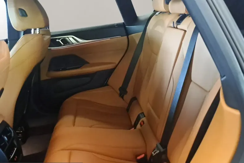 BMW 420d (Seria 4) din 2023 cu 42.065 km - oferta BMW241598 - foto 6