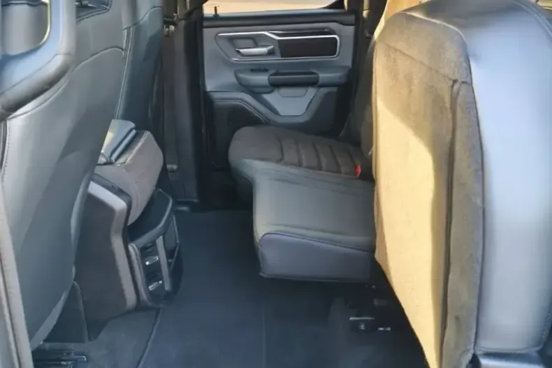 Dodge RAM din 2022 cu 99.568 km - oferta DOD241600 - foto 22