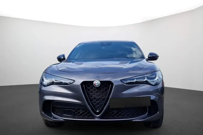 Alfa Romeo Stelvio din 2024 cu 48.544 km - oferta ALF241602 - foto 2