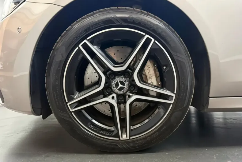 Mercedes-Benz E 450 (Clasa E) din 2022 cu 95.000 km - oferta MER241603 - foto 7
