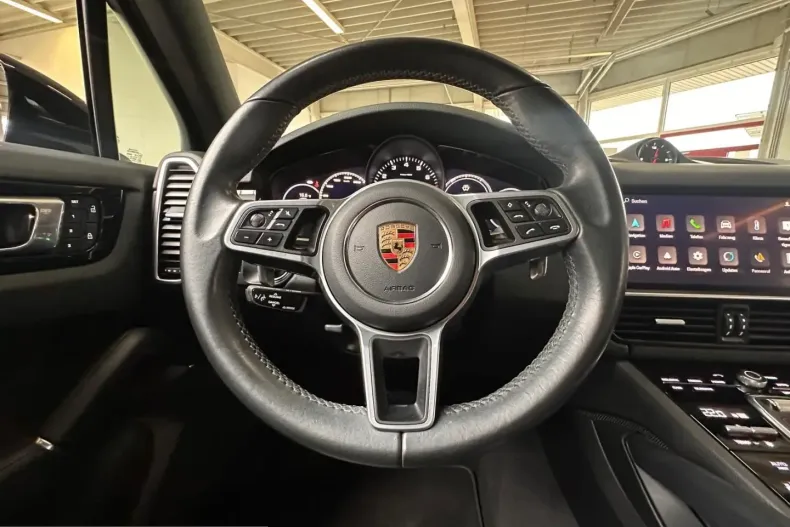Porsche Cayenne din 2023 cu 29.981 km - oferta POR241606 - foto 12