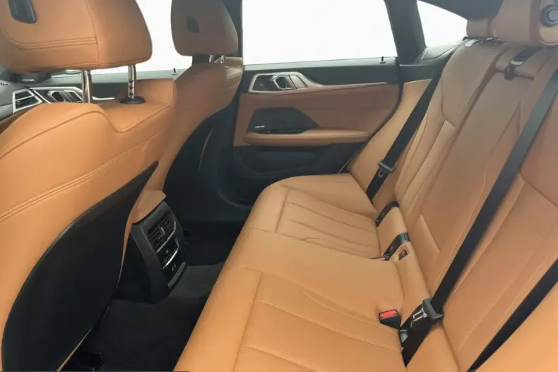 BMW 420d (Seria 4) din 2024 cu 49.764 km - oferta BMW241607 - foto 7