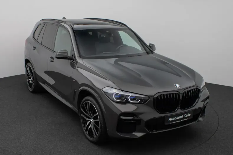 BMW X5 (Seria X) din 2022 cu 67.327 km - oferta BMW241609 - foto 1