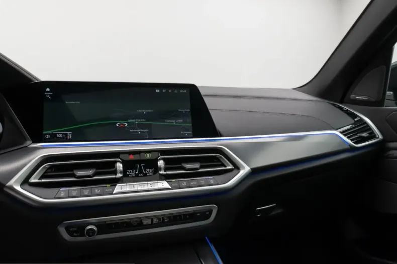 BMW X5 (Seria X) din 2022 cu 67.327 km - oferta BMW241609 - foto 20