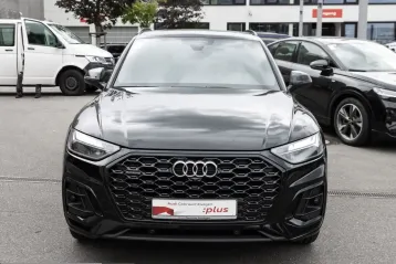 Audi Q5 din 2022 - oferta AUD241610