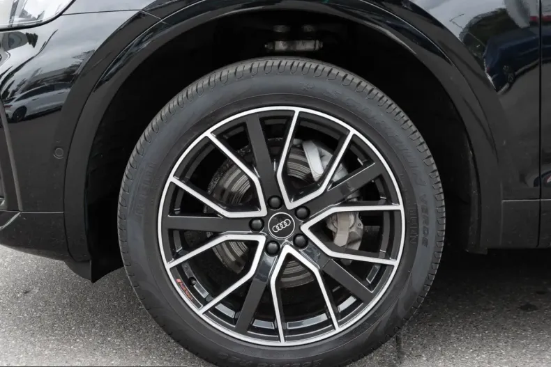 Audi Q5 din 2022 cu 70.136 km - oferta AUD241610 - foto 7