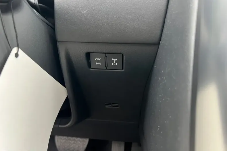 Lexus LX 500 din 2024 cu 14.678 km - oferta LEX241611 - foto 22