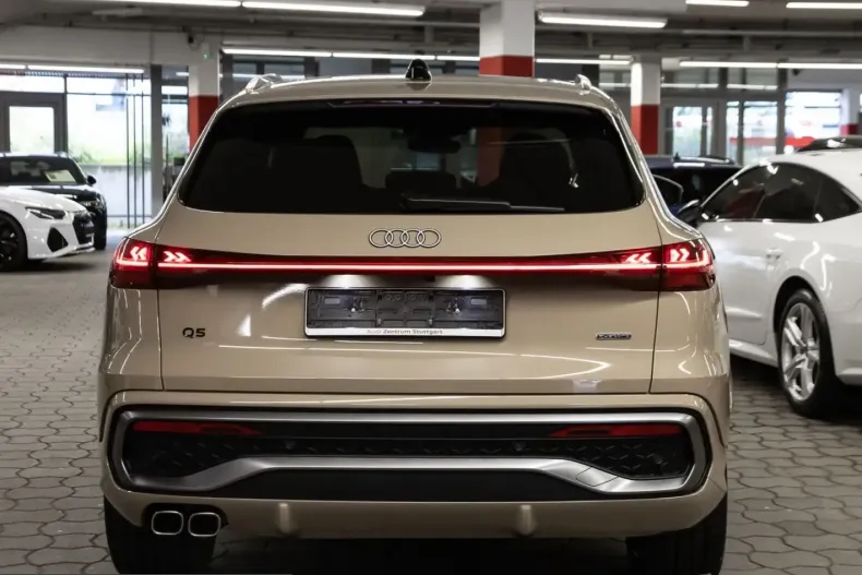Audi Q5 din 2025 cu 10.279 km - oferta AUD241612 - foto 4
