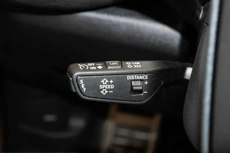 Audi Q5 din 2025 cu 10.279 km - oferta AUD241612 - foto 20