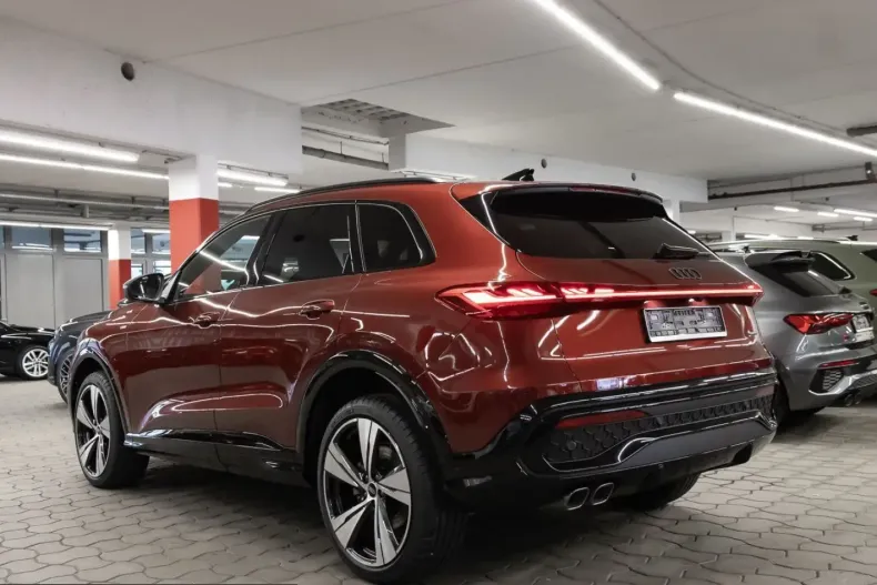 Audi Q5 din 2025 cu 7.670 km - oferta AUD241613 - foto 3