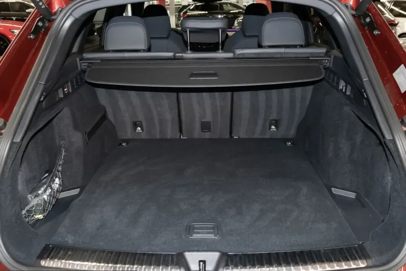 Audi Q5 din 2025 cu 7.670 km - oferta AUD241613 - foto 6