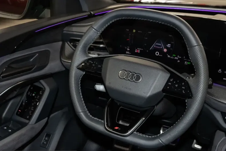 Audi Q5 din 2025 cu 7.670 km - oferta AUD241613 - foto 13