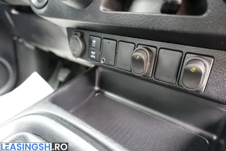 Toyota Hilux din 2021 cu 74.100 km - oferta TOY241625 - foto 21