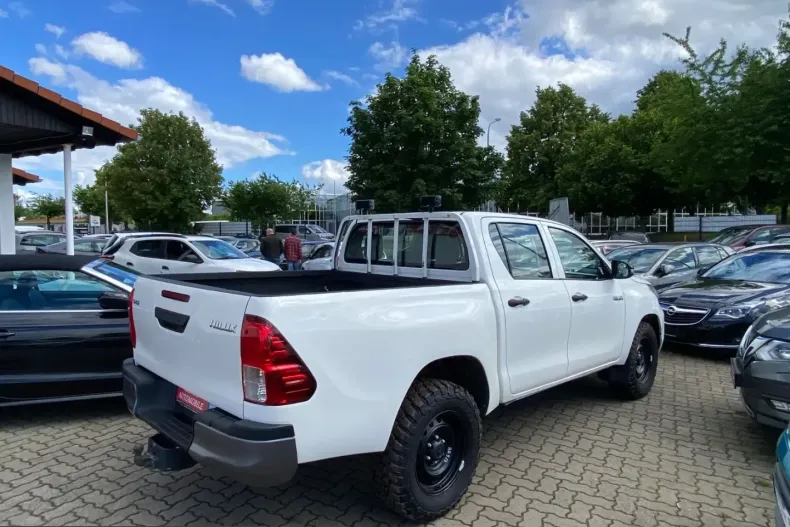 Toyota Hilux din 2021 cu 47.000 km - oferta TOY241628 - foto 8
