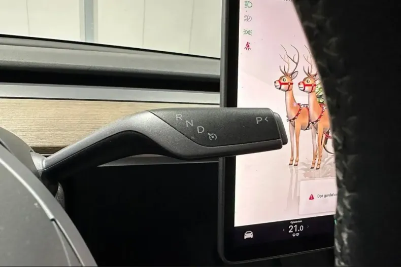 Tesla Model Y din 2024 cu 52.899 km - oferta TES241634 - foto 12