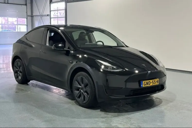 Tesla Model Y din 2024 cu 52.899 km - oferta TES241634 - foto 28