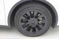 Tesla Model Y din 2024 cu 51.890 km - oferta TES241637 - foto 9