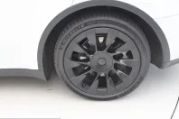 Tesla Model Y din 2024 cu 51.890 km - oferta TES241637 - foto 11