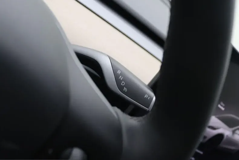 Tesla Model Y din 2024 cu 51.890 km - oferta TES241637 - foto 20
