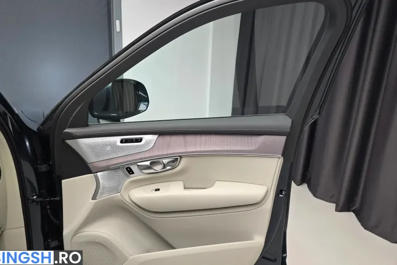 Volvo XC90 din 2026 cu 4.566 km - oferta VOL241639 - foto 30