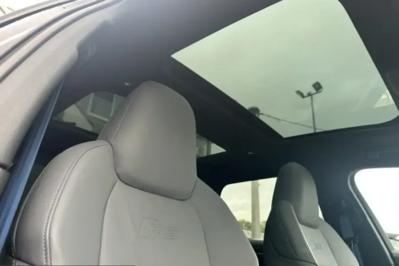 Audi RS6 din 2023 cu 23.183 km - oferta AUD241640 - foto 16