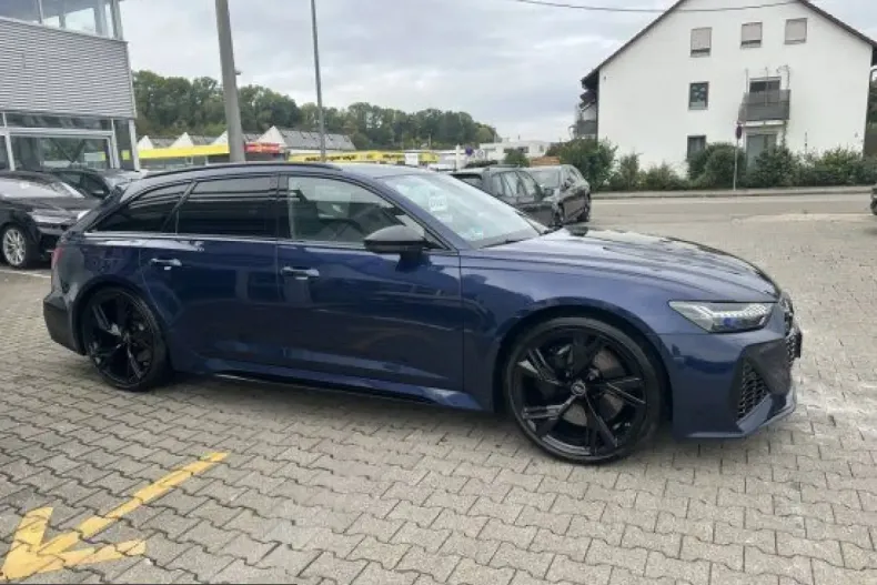 Audi RS6 din 2023 cu 23.183 km - oferta AUD241640 - foto 24