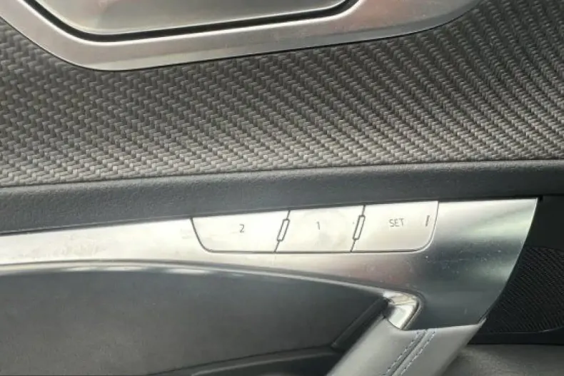 Audi RS6 din 2023 cu 23.183 km - oferta AUD241640 - foto 33