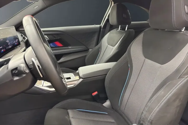 BMW M240i (Seria 2) din 2025 cu 6.300 km - oferta BMW241644 - foto 13