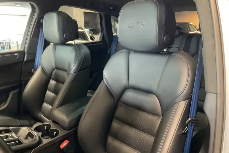 Porsche Macan din 2024 cu 56.300 km - oferta POR241647 - foto 10