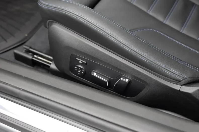 BMW M240i (Seria 2) din 2025 cu 2.948 km - oferta BMW241648 - foto 25