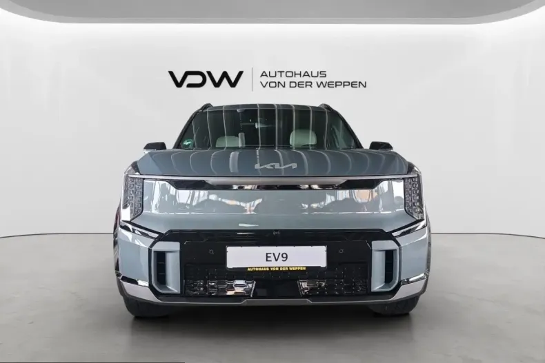 Kia EV9 din 2025 cu 5.000 km - oferta KIA241658 - foto 2