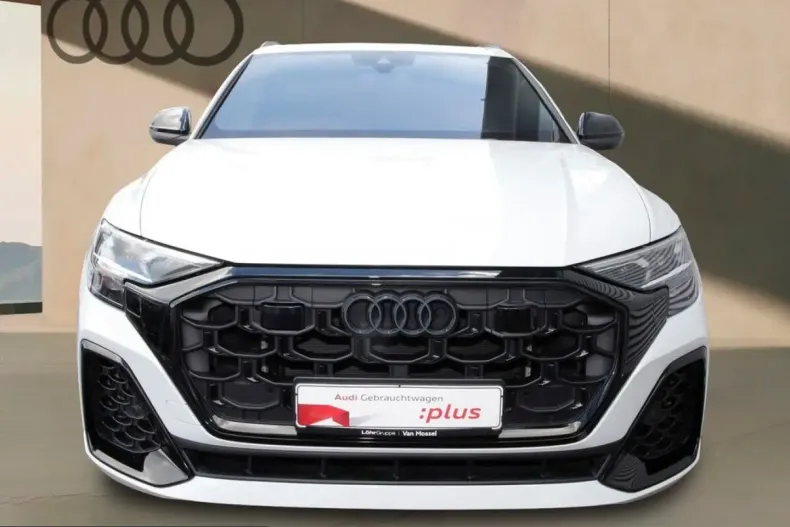 Audi SQ8 din 2025 cu 12.300 km - oferta AUD241660 - foto 5