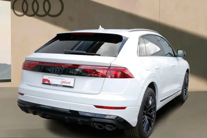Audi SQ8 din 2025 cu 12.300 km - oferta AUD241660 - foto 7
