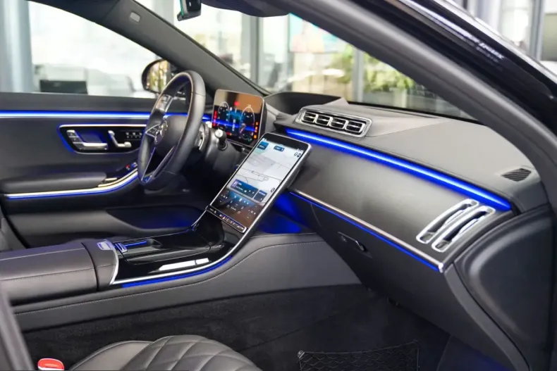 Mercedes-Benz S 450 (Clasa S) din 2025 cu 28.552 km - oferta MER241661 - foto 8
