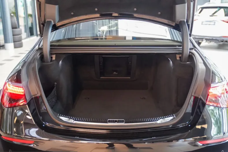 Mercedes-Benz S 450 (Clasa S) din 2025 cu 28.552 km - oferta MER241661 - foto 18