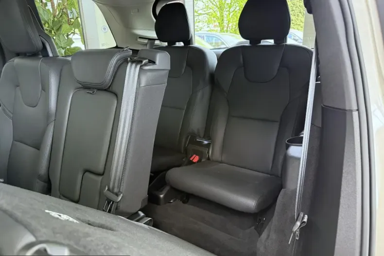 Volvo XC90 din 2024 cu 10.153 km - oferta VOL241666 - foto 17
