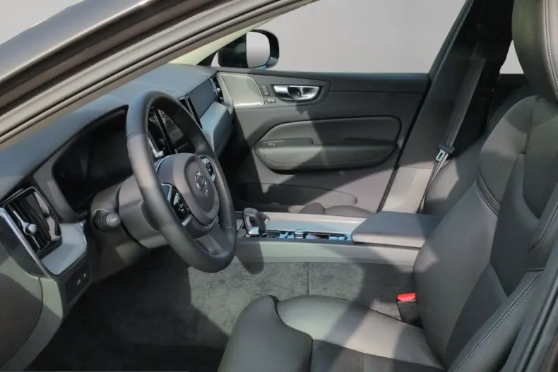 Volvo XC60 din 2024 cu 19.244 km - oferta VOL241679 - foto 5
