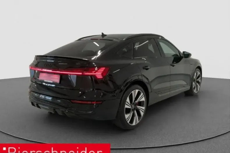 Audi Q8 din 2025 cu 12.386 km - oferta AUD241681 - foto 8