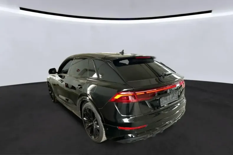Audi Q8 din 2025 cu 13.637 km - oferta AUD241683 - foto 3