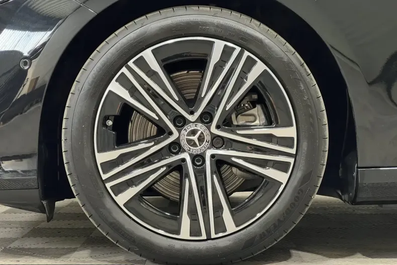 Mercedes-Benz CLA 250 (Clasa CLA) din 2025 cu 3.040 km - oferta MER241686 - foto 3
