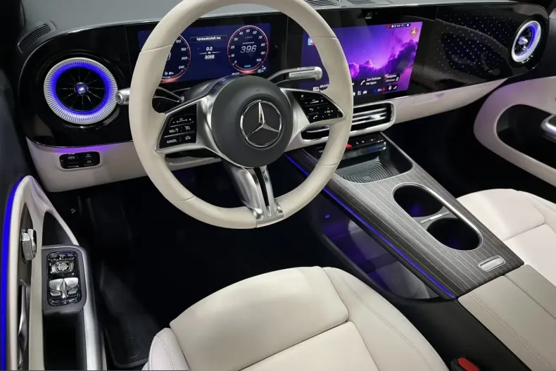 Mercedes-Benz CLA 250 (Clasa CLA) din 2025 cu 3.040 km - oferta MER241686 - foto 14