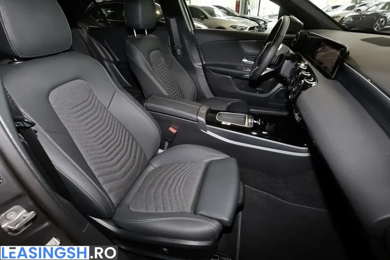 Mercedes-Benz A 220 (Clasa A) din 2025 cu 10.370 km - oferta MER241699 - foto 5